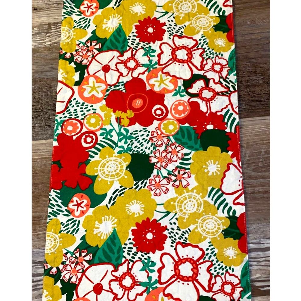 Floral Fabric Table Runner by Now Design Retro-inspired Floral Kitschy Decor